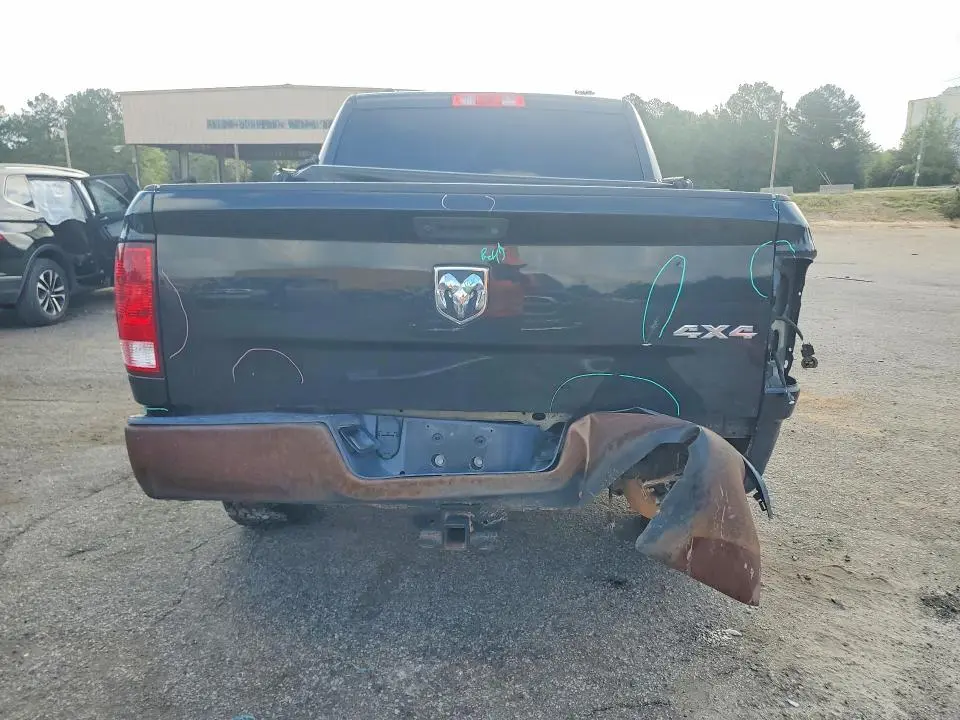 2018 RAM 1500 ST  