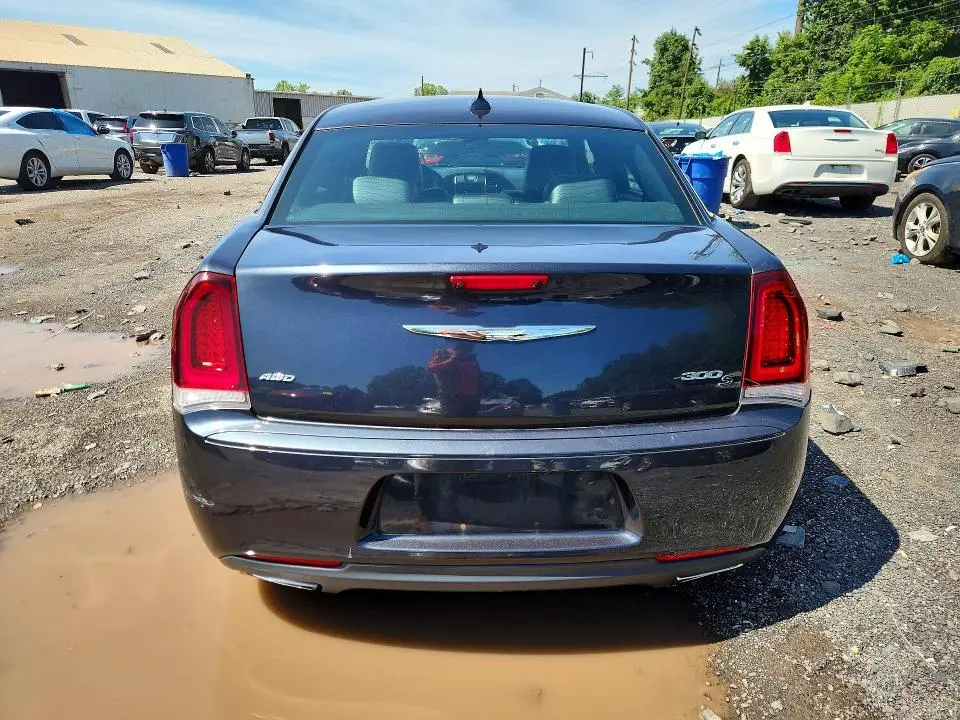 2019 CHRYSLER 300 S  