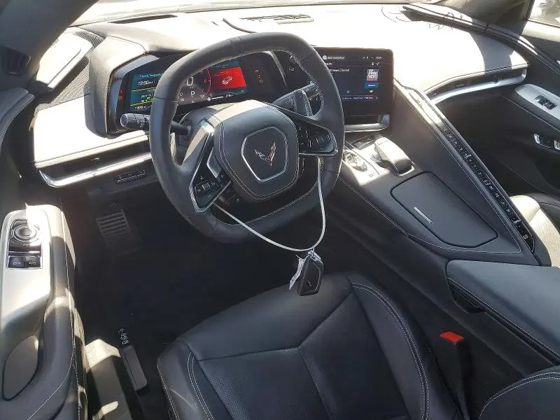 2025 CHEVROLET CORVETTE STINGRAY 2LT  