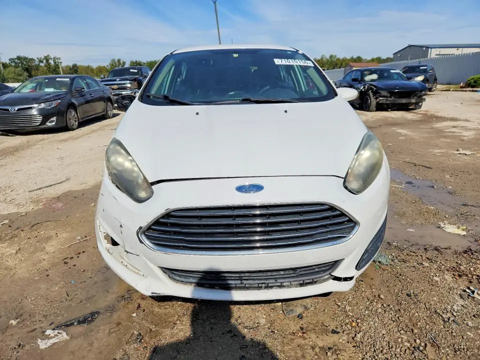 2017 FORD FIESTA SE  
