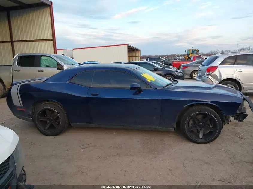 2015 DODGE CHALLENGER SXT PLUS