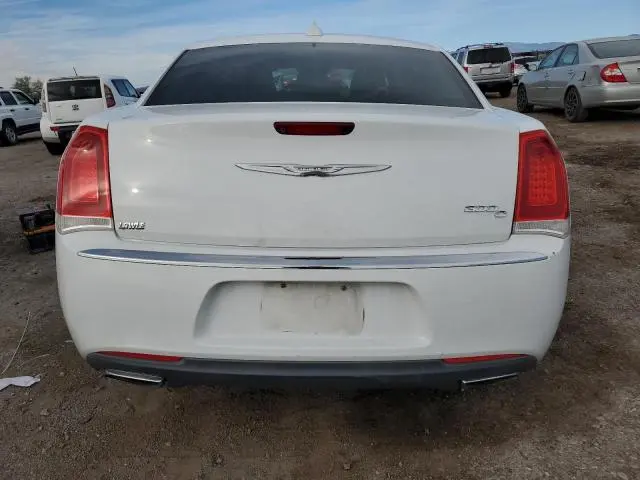 2016 CHRYSLER 300C   