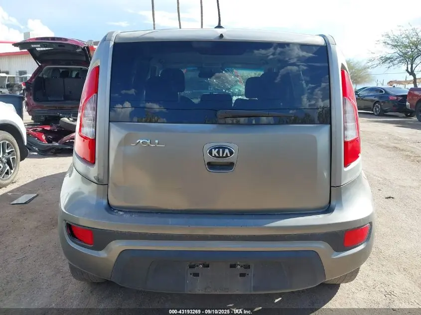 2013 KIA SOUL +