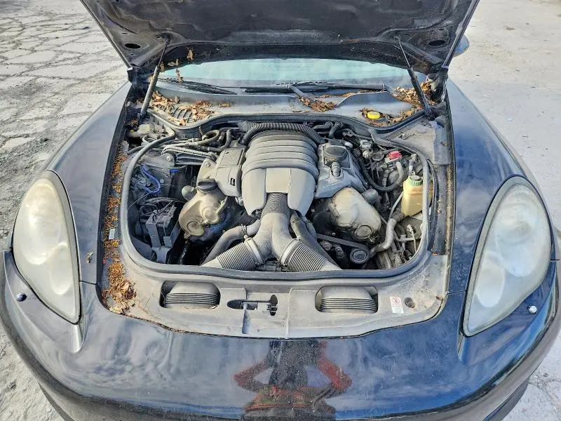 2012 PORSCHE PANAMERA 2  