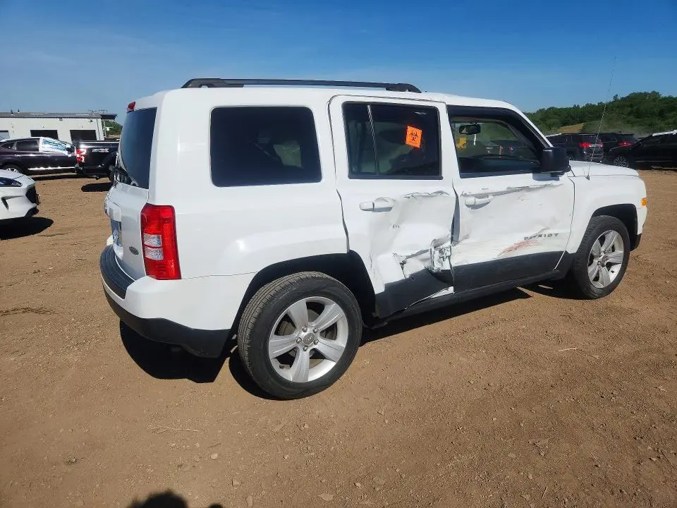 2016 JEEP PATRIOT LATITUDE  