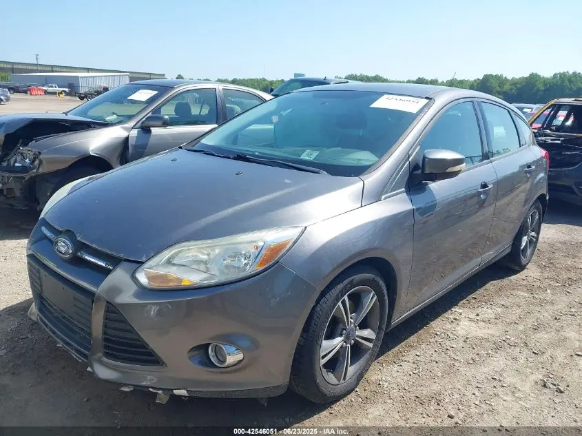 2014 FORD FOCUS SE