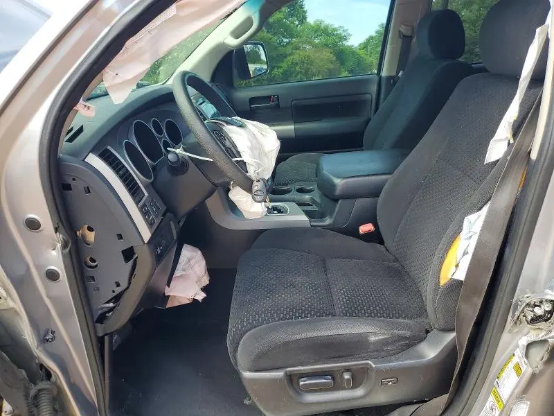 2013 TOYOTA TUNDRA CREWMAX SR5  
