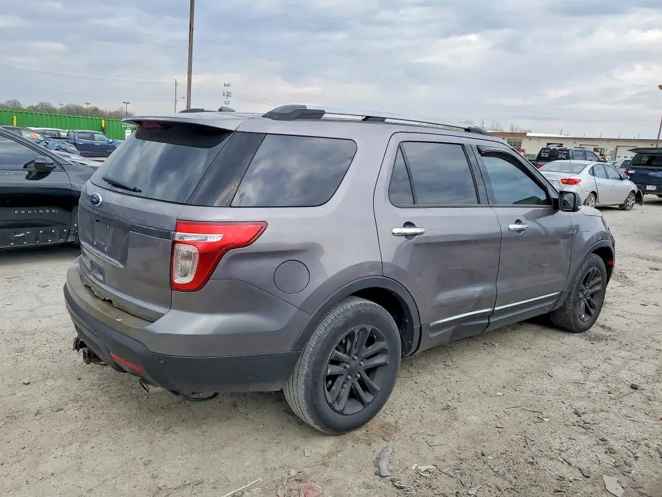 2013 FORD EXPLORER XLT  