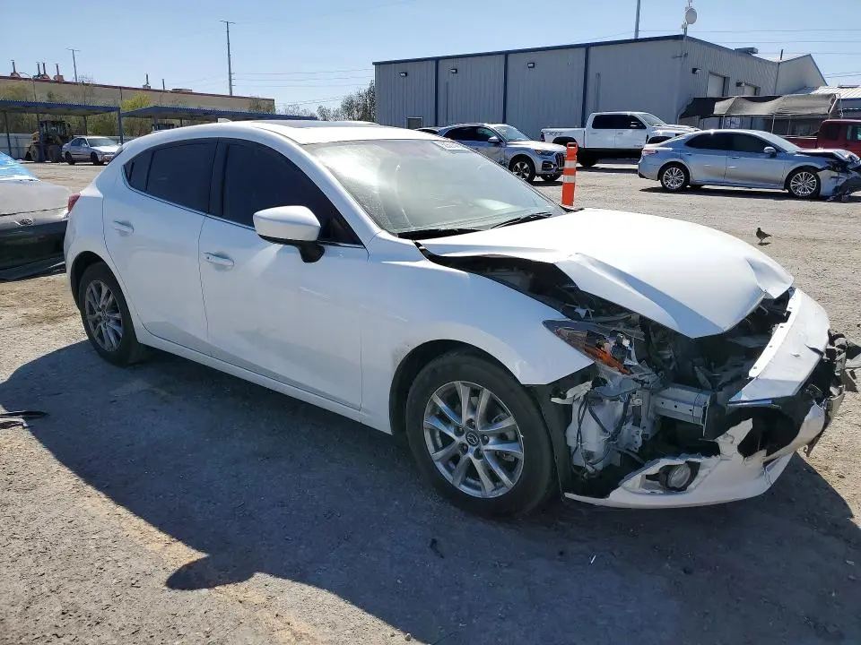 2016 MAZDA 3 GRAND TOURING  