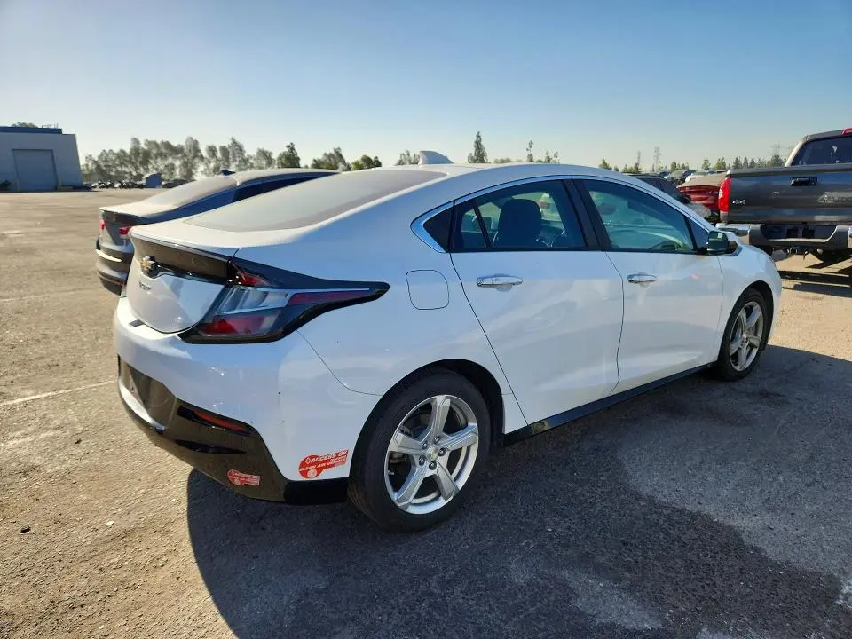 2017 CHEVROLET VOLT LT  