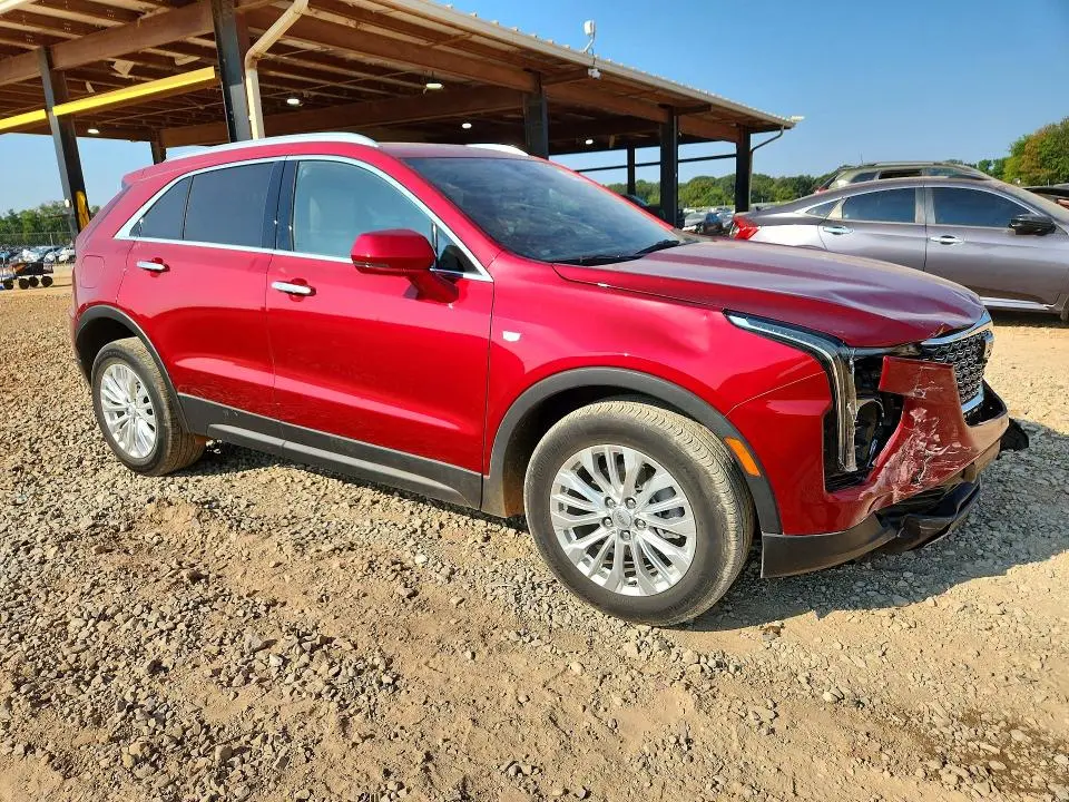 2024 CADILLAC XT4 LUXURY  