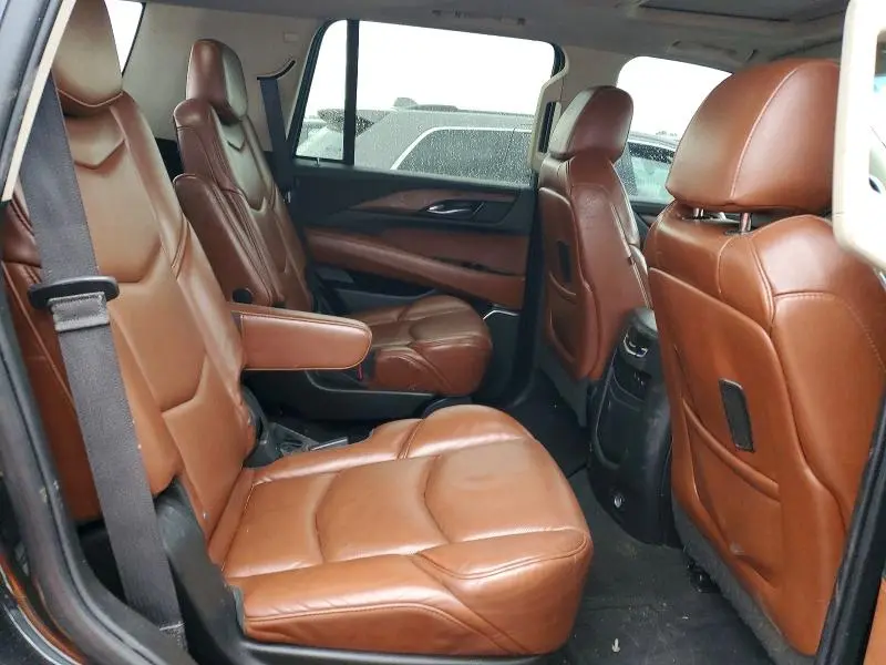 2019 CADILLAC ESCALADE LUXURY  
