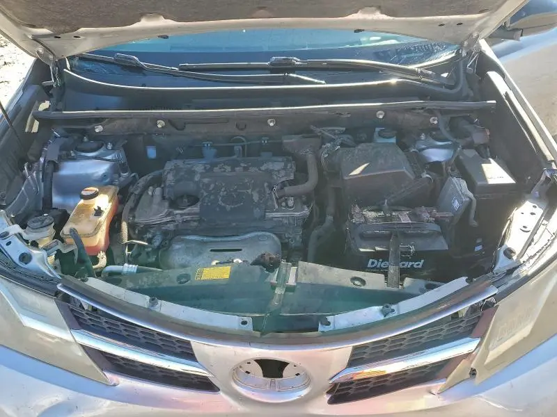 2014 TOYOTA RAV4 LE  