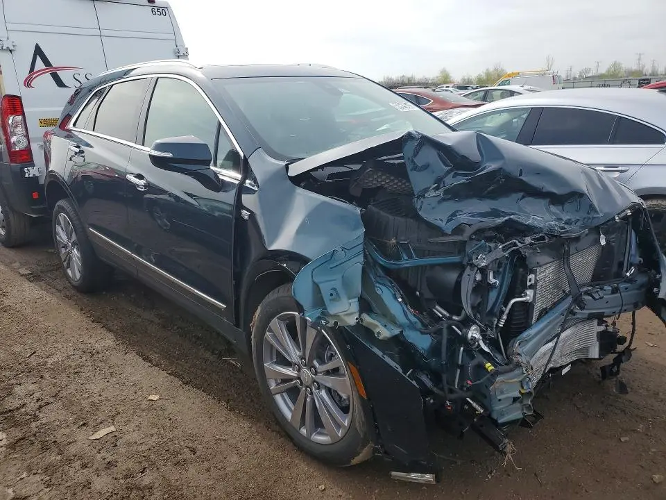 2025 CADILLAC XT5 PREMIUM LUXURY  