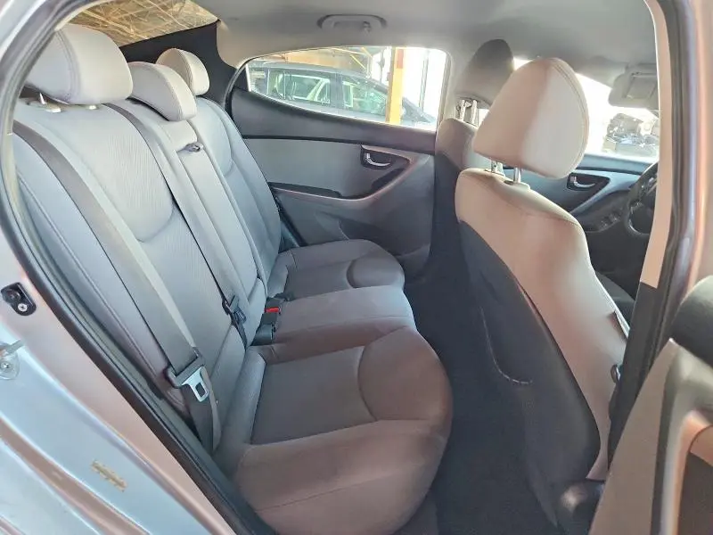 2013 HYUNDAI ELANTRA   