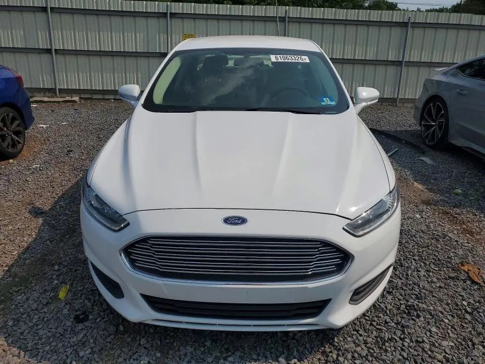 2015 FORD FUSION SE  