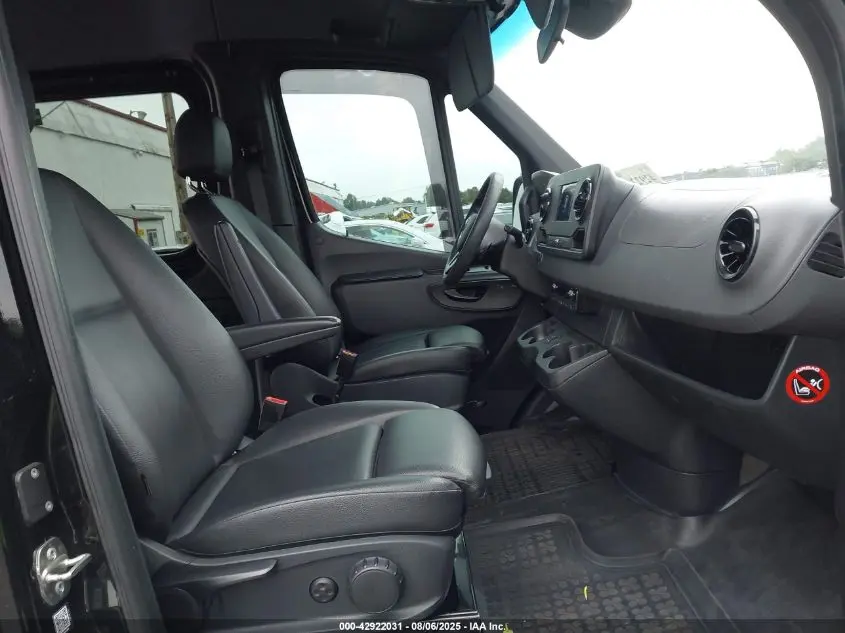 2020 MERCEDES-BENZ SPRINTER 2500 STANDARD ROOF V6