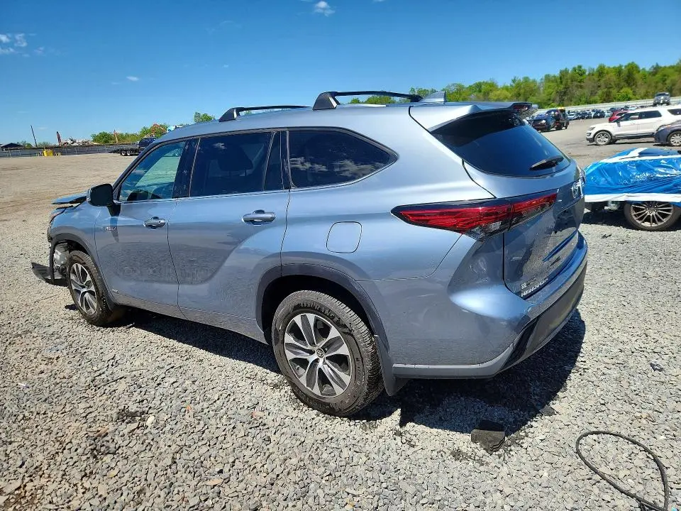 2021 TOYOTA HIGHLANDER HYBRID XLE  