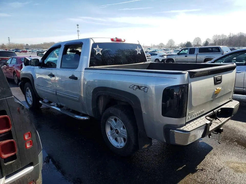 2011 CHEVROLET SILVERADO K1500 LT  