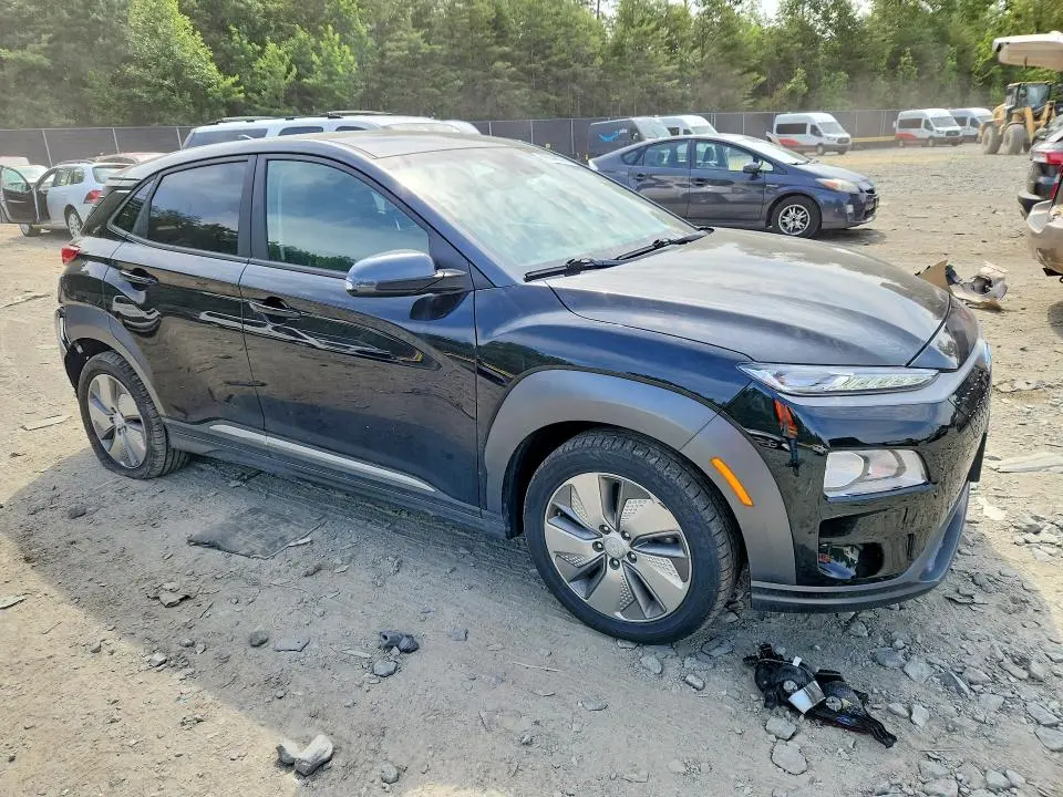 2021 HYUNDAI KONA SEL  