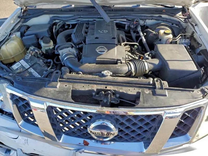 2012 NISSAN PATHFINDER S  