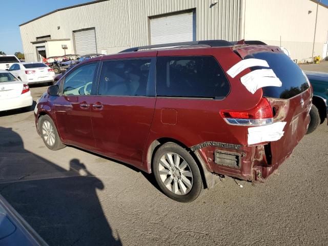 2012 TOYOTA SIENNA XLE