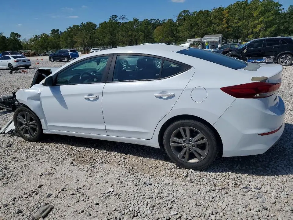 2018 HYUNDAI ELANTRA SEL  