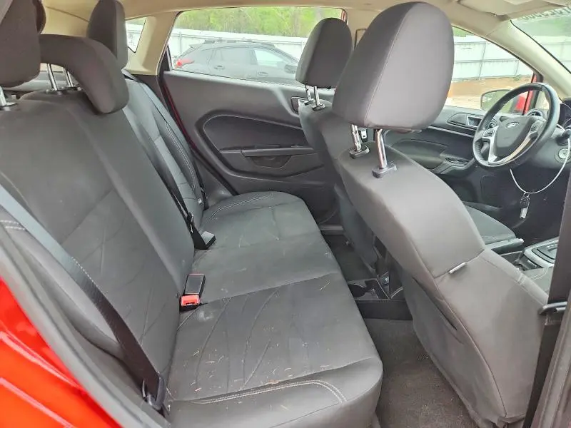 2015 FORD FIESTA SE  