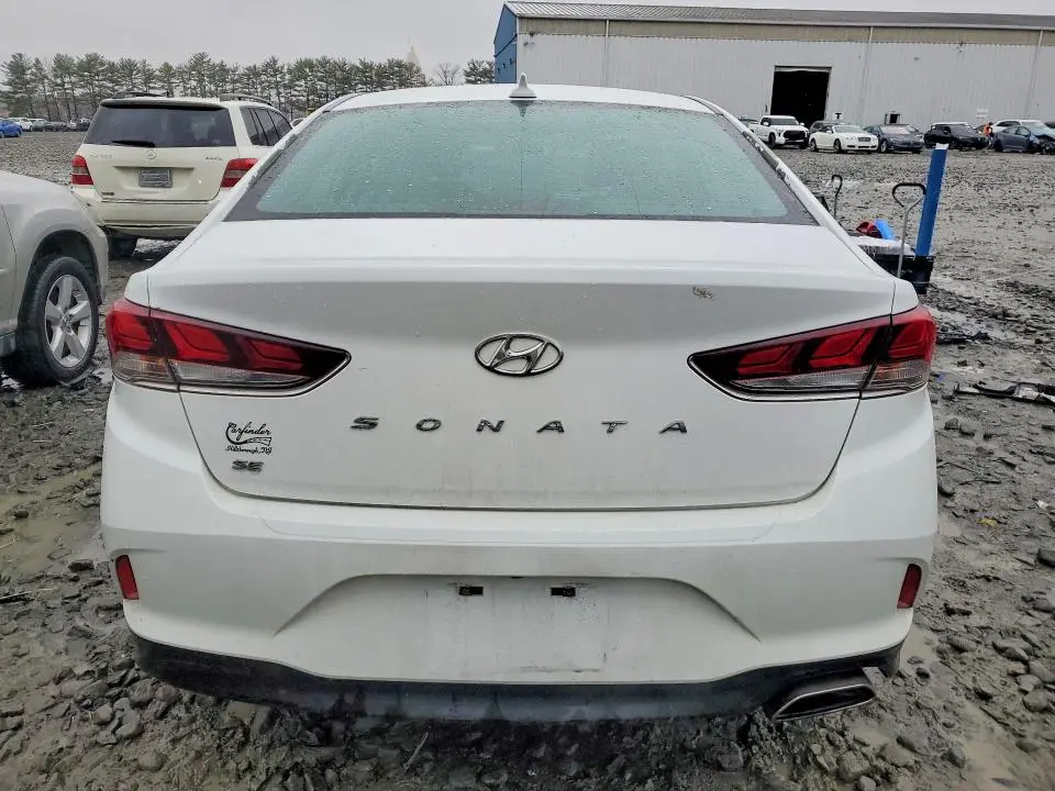 2018 HYUNDAI SONATA SE  