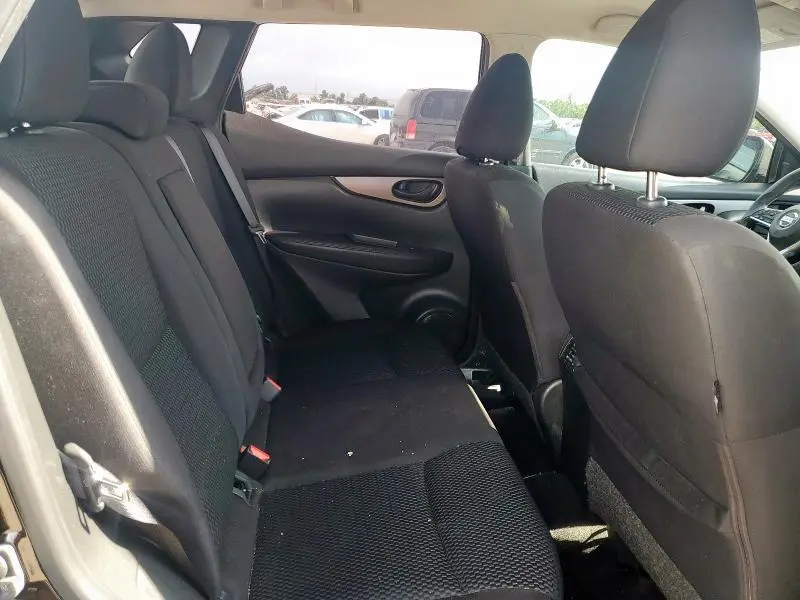 2018 NISSAN ROGUE SPORT S  