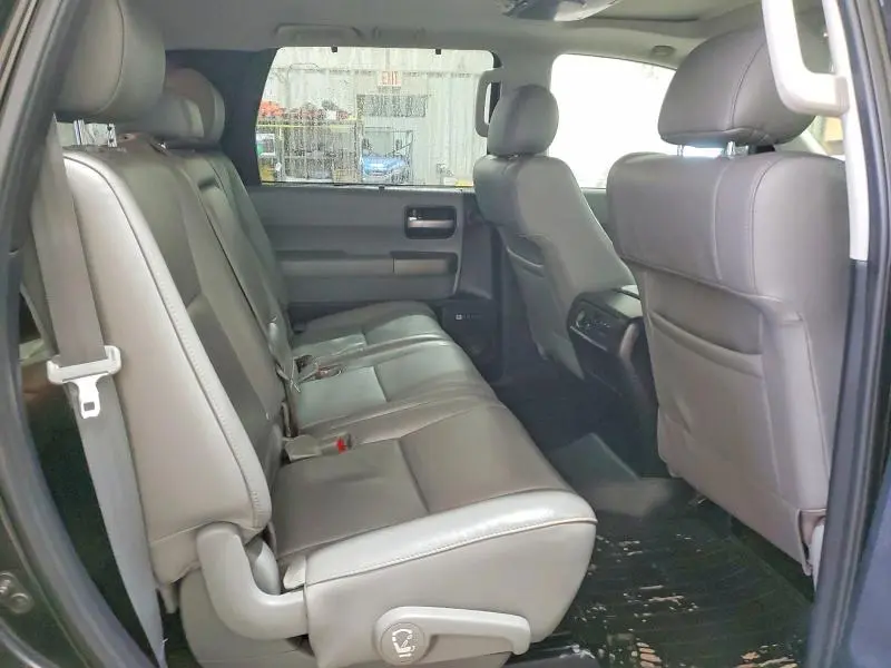 2014 TOYOTA SEQUOIA LIMITED  
