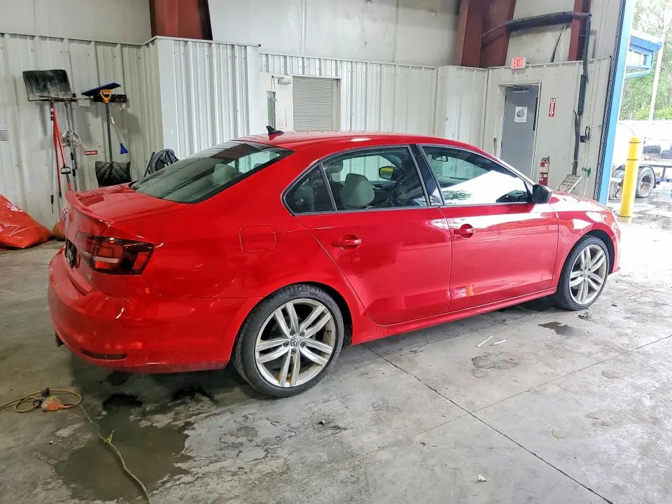 2016 VOLKSWAGEN JETTA SPORT  