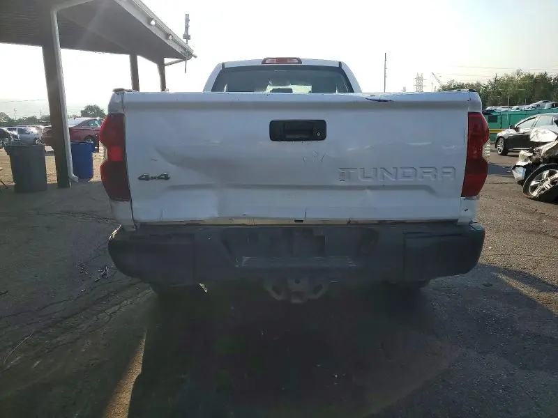 2015 TOYOTA TUNDRA SR  