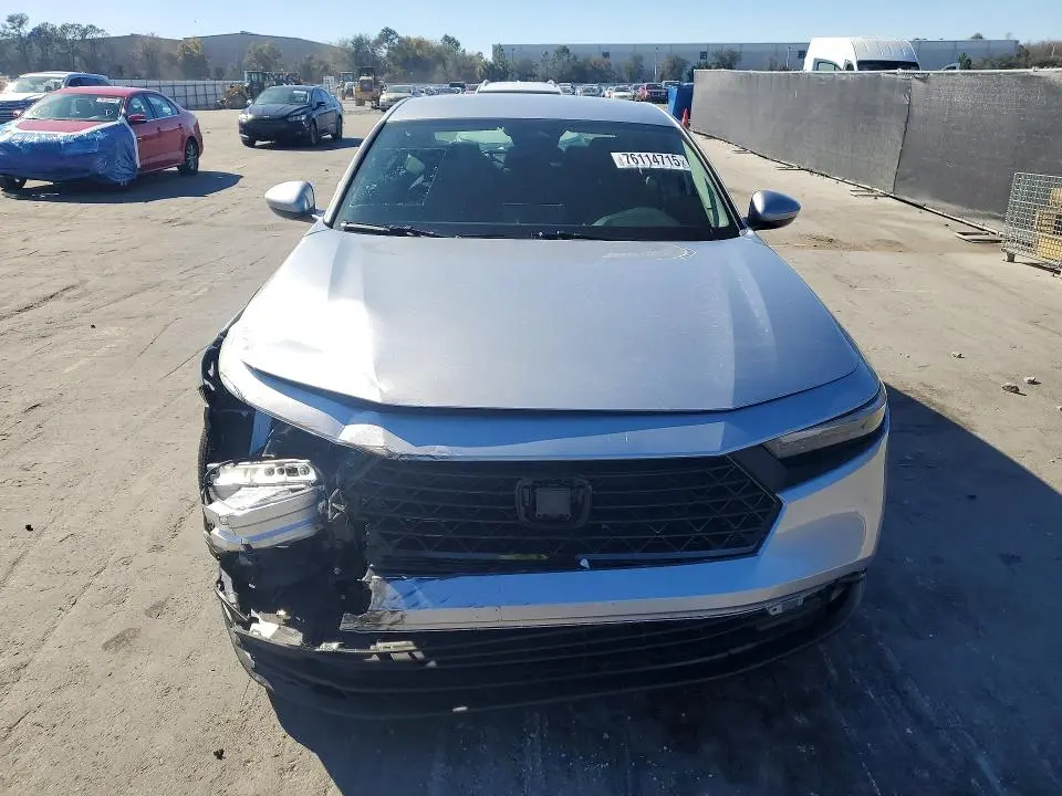 2025 HONDA ACCORD LX  