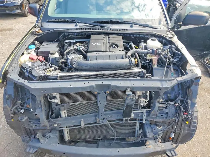 2021 NISSAN FRONTIER S  