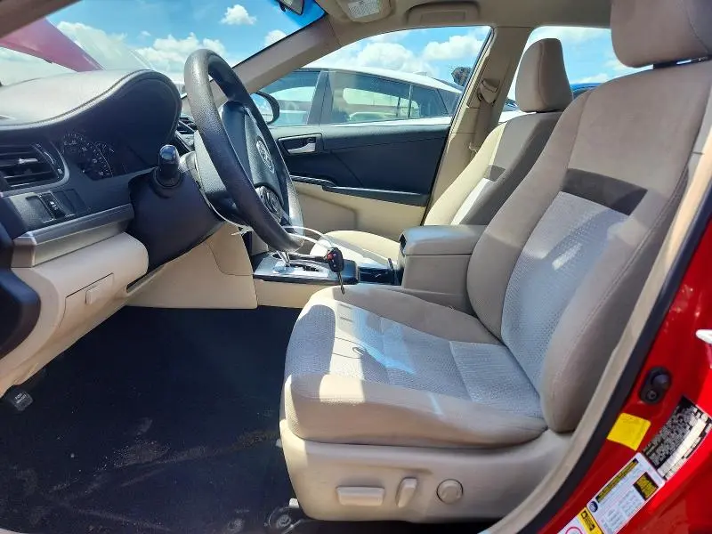 2012 TOYOTA CAMRY LE  