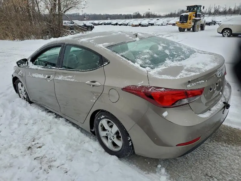 2015 HYUNDAI ELANTRA SE  