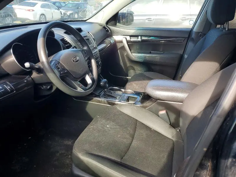 2014 KIA SORENTO LX  