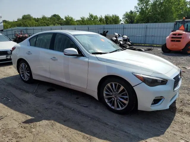 2018 INFINITI Q50 LUXE  