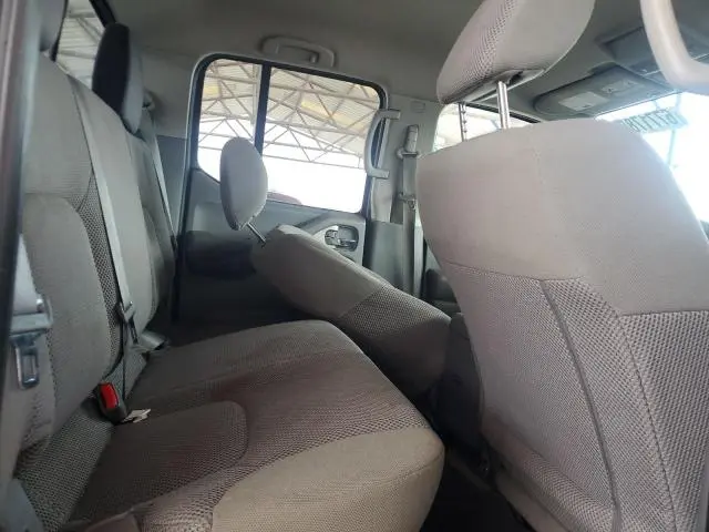2017 NISSAN FRONTIER S  