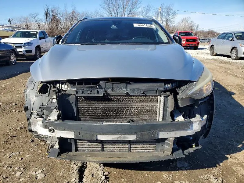 2018 INFINITI QX30 BASE  
