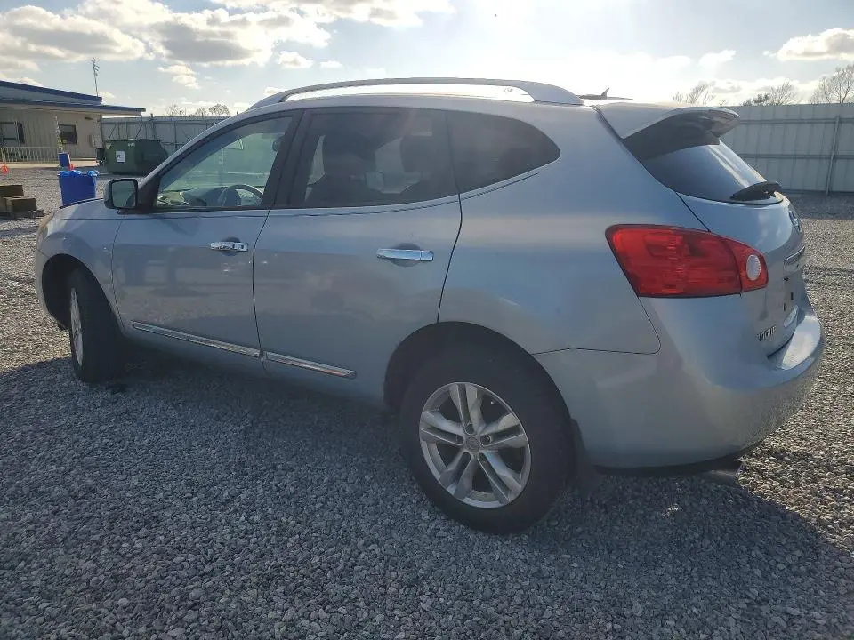 2013 NISSAN ROGUE S  