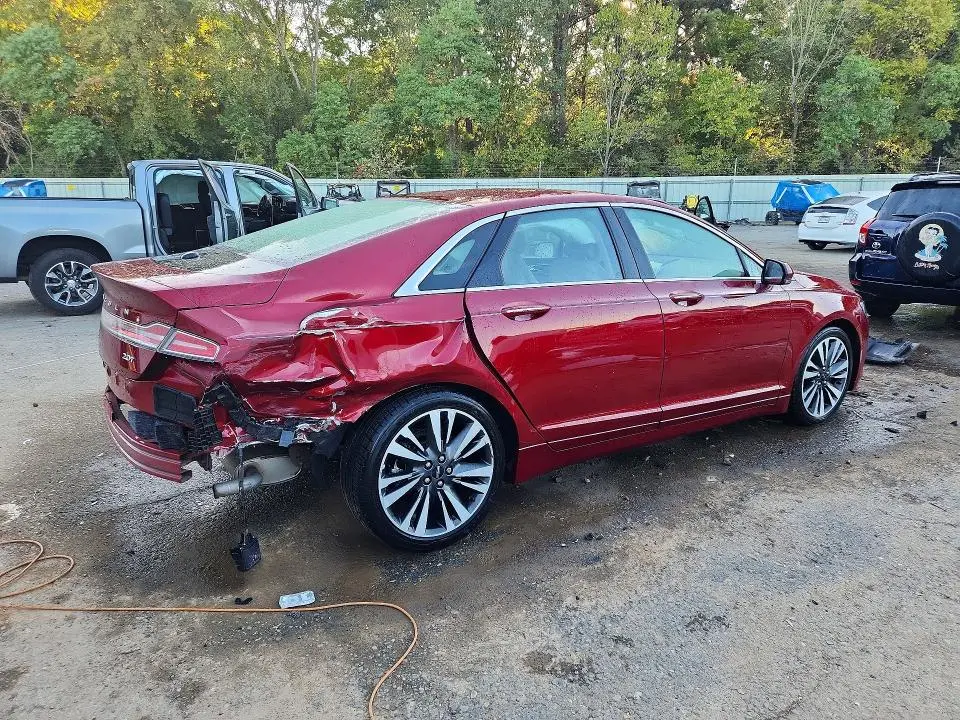 2019 LINCOLN MKZ RESERVE II  