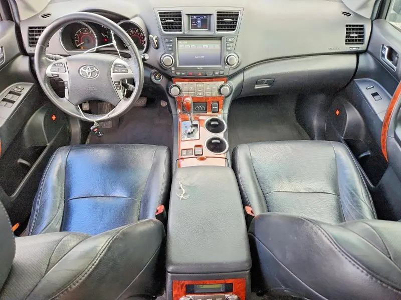 2012 TOYOTA HIGHLANDER LIMITED  