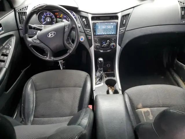 2011 HYUNDAI SONATA SE