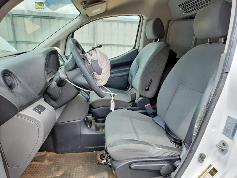 2017 NISSAN NV200 S  