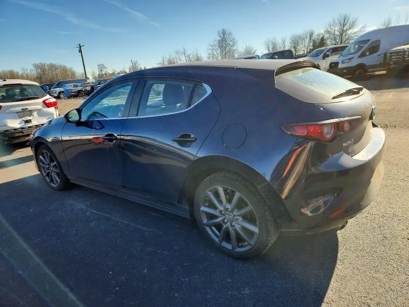 2022 MAZDA 3 SELECT  