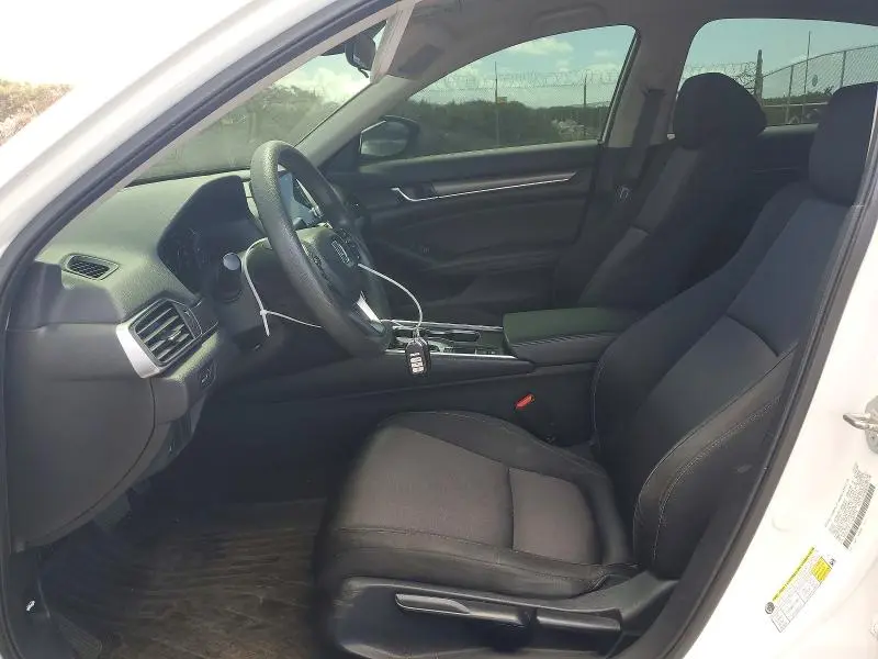 2020 HONDA ACCORD LX  