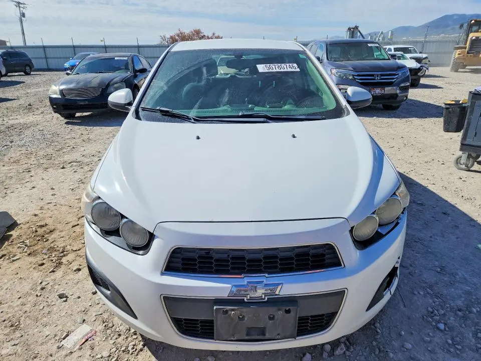 2016 CHEVROLET SONIC LT  