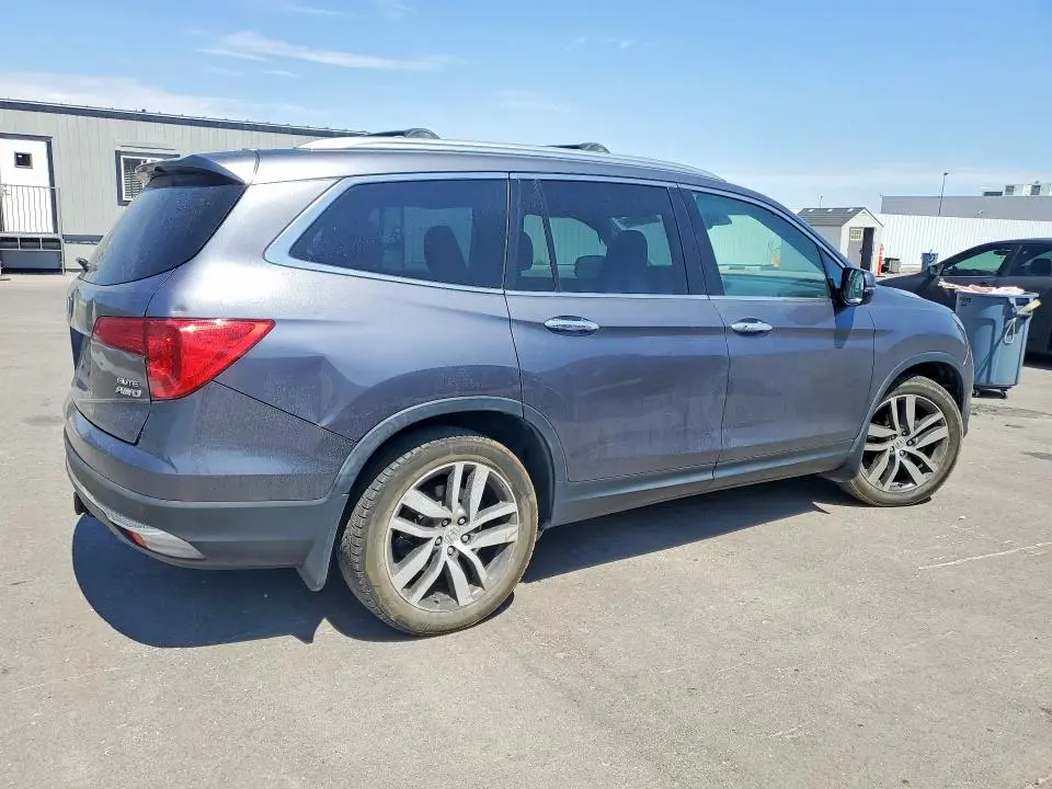 2016 HONDA PILOT ELITE  
